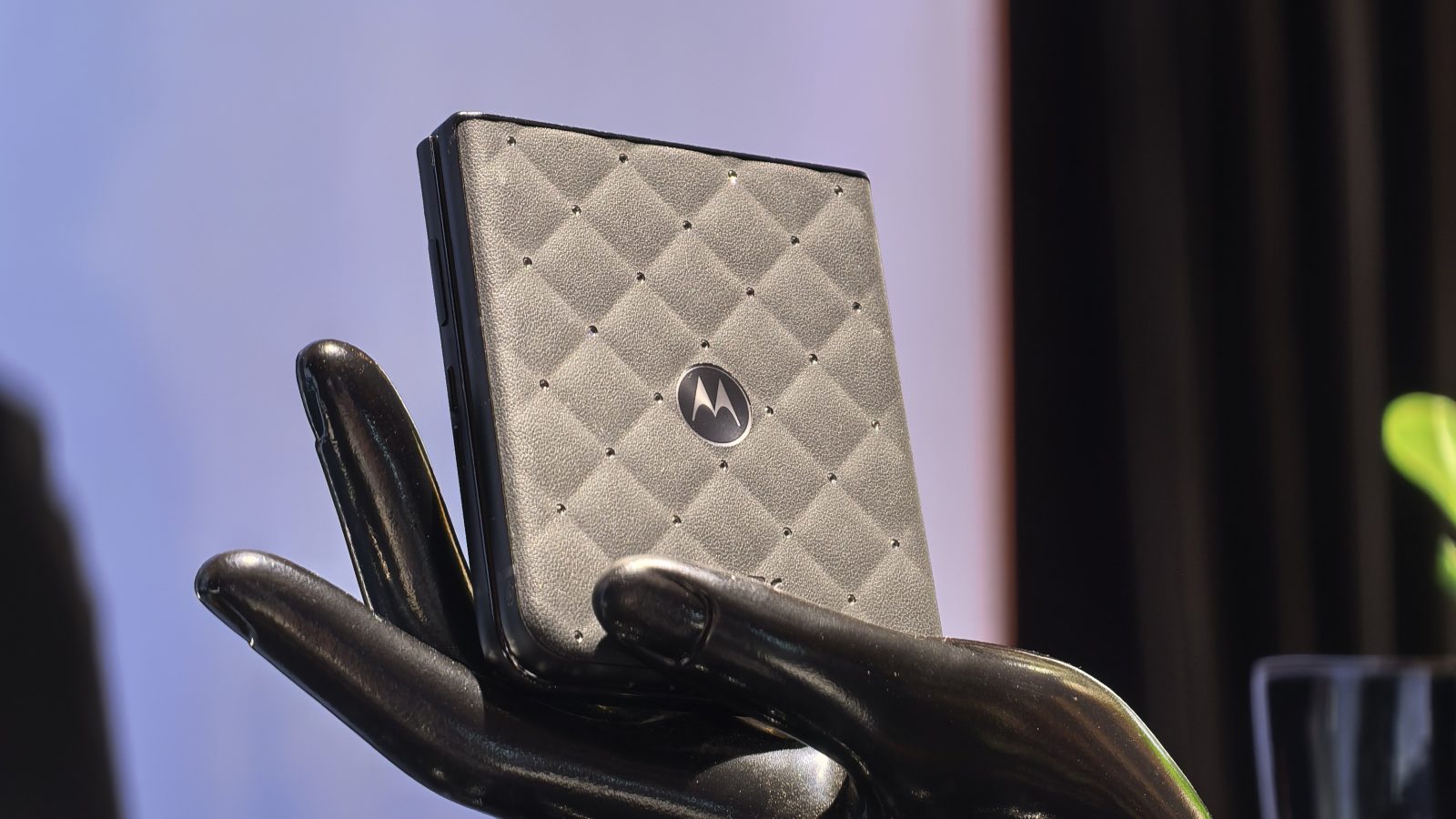 Motorola Razr 70 Swarovski: Το smartphone κόσμημα